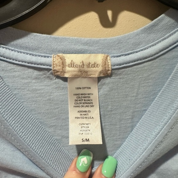 altar’d state t shirt - Picture 5 of 5